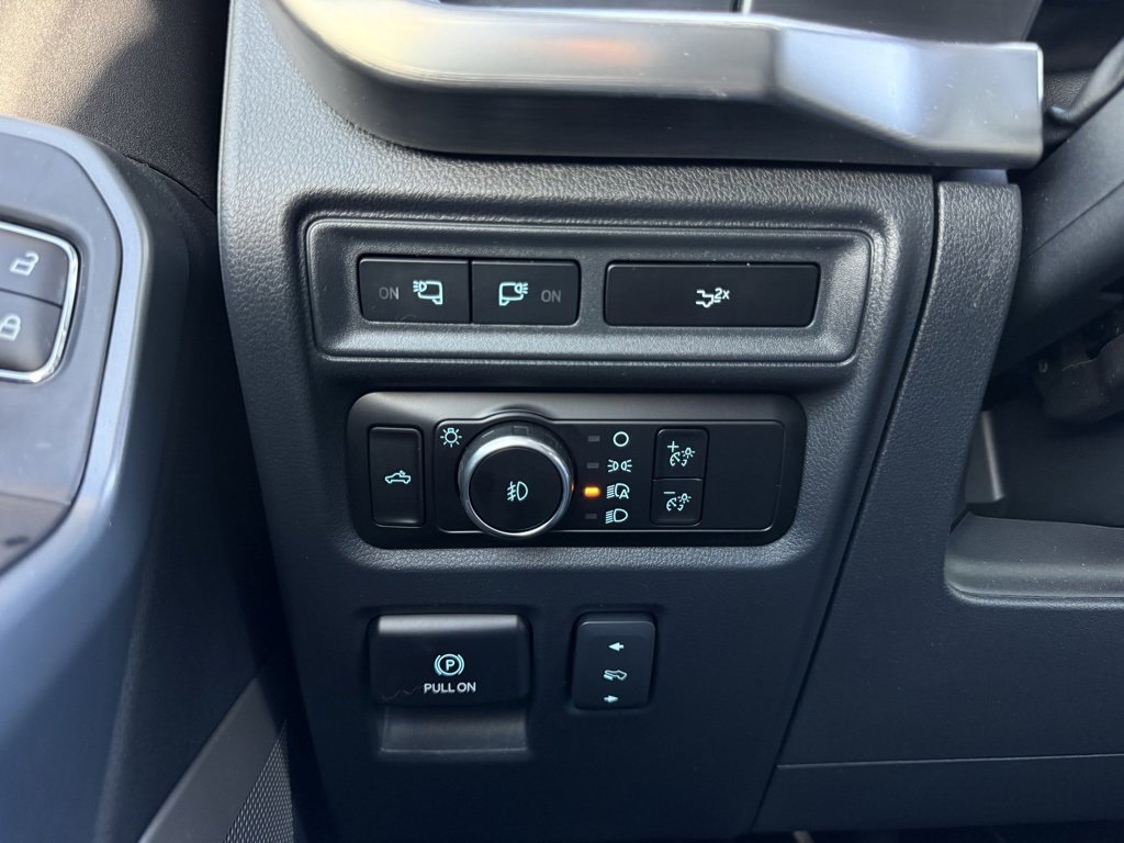 Certified 2023 Ford F150 Lariat w/ Trailer Tow Package image 13