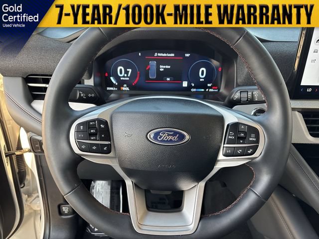 Certified 2025 Ford Explorer Active RWD image 23
