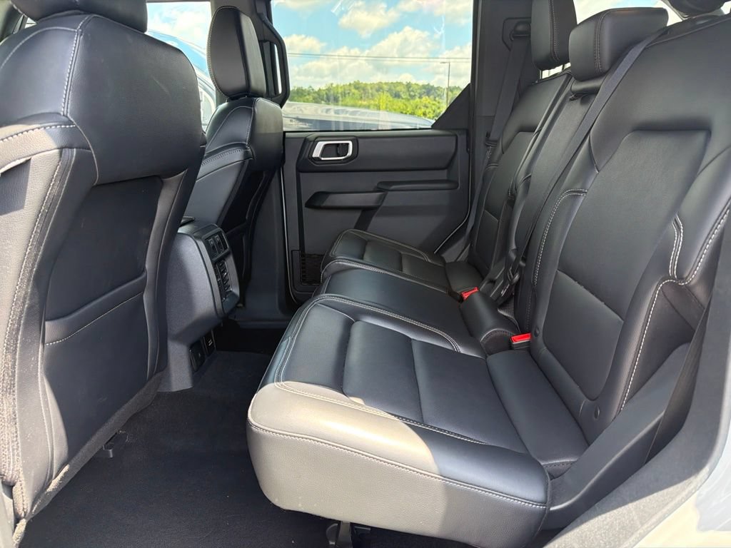 Certified 2026 Ford Bronco Outer Banks AWD/4WD image 7