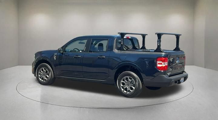 Certified 2023 Ford Maverick XLT FWD image 4