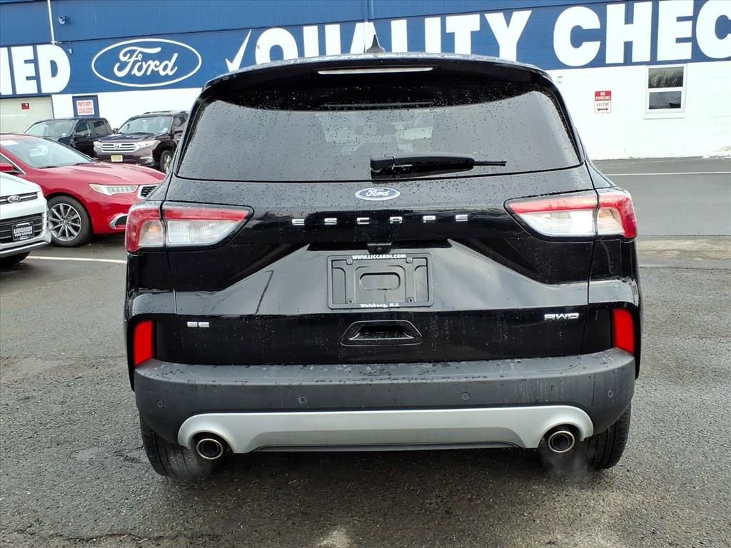 Certified 2022 Ford Escape SE image 5