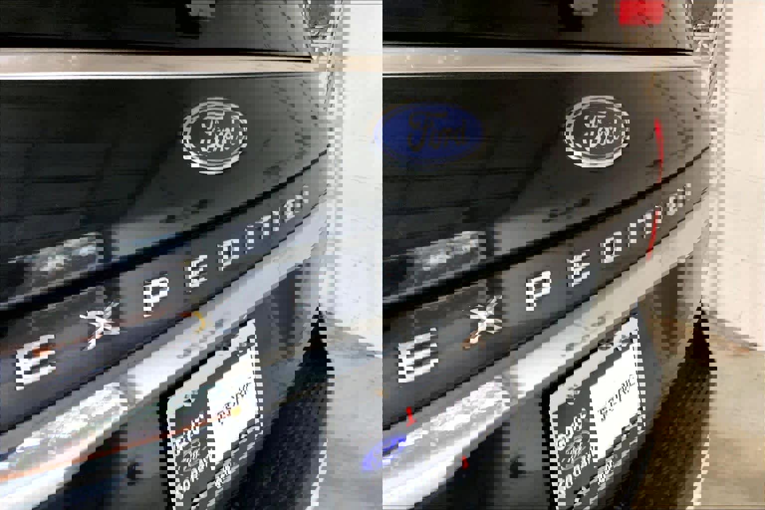 Certified 2023 Ford Expedition Limited image 30