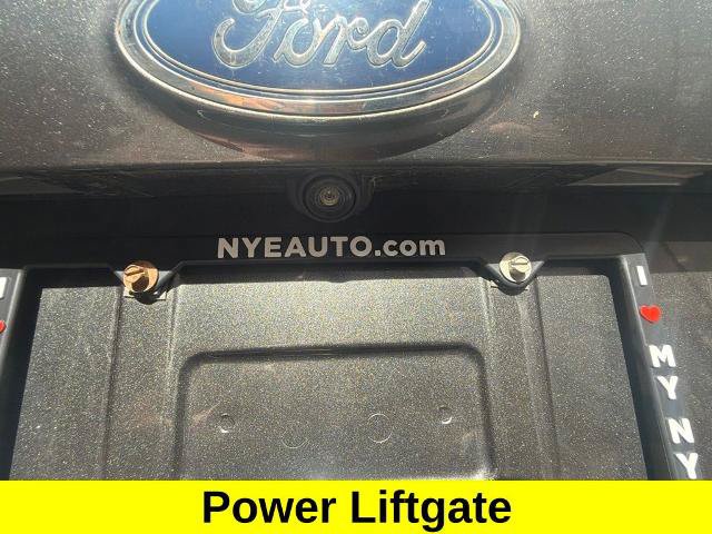 Certified 2017 Ford Escape Titanium AWD/4WD image 11