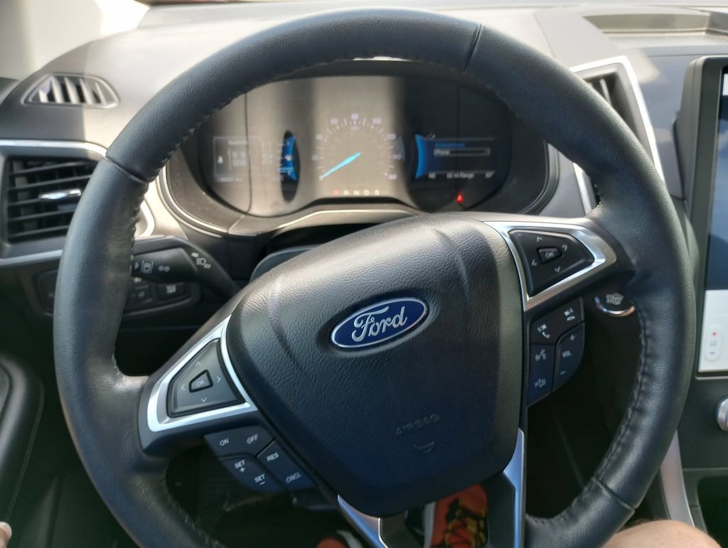 Certified 2022 Ford Edge SEL w/ Convenience Package AWD/4WD image 25