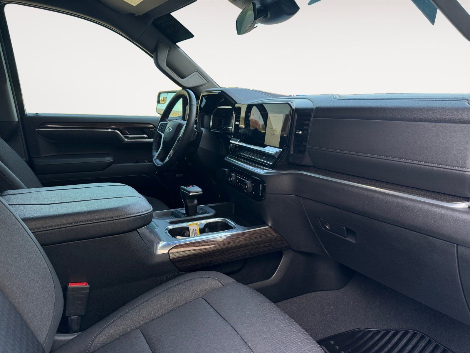 Used 2024 Chevrolet Silverado 1500 RST w/ Convenience Package II image 15