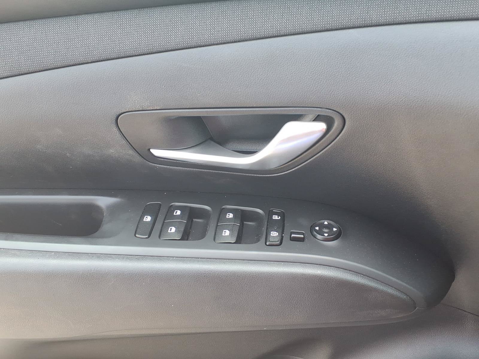 Used 2023 Hyundai Tucson SEL w/ Convenience Package AWD/4WD image 18