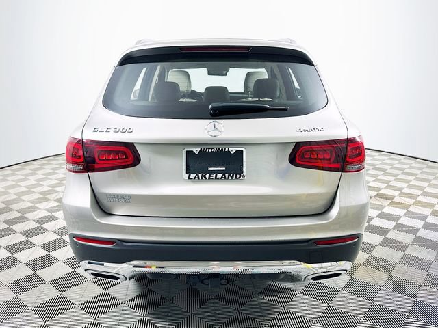 Used 2020 Mercedes-Benz GLC 300 BASE 4MATIC image 4