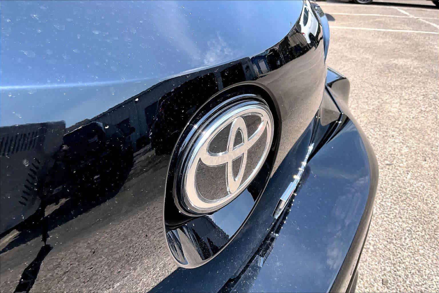 Used 2025 Toyota Corolla GR AWD/4WD image 31
