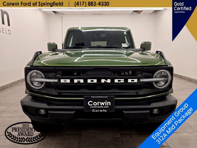 Certified 2025 Ford Bronco Outer Banks AWD/4WD image 8