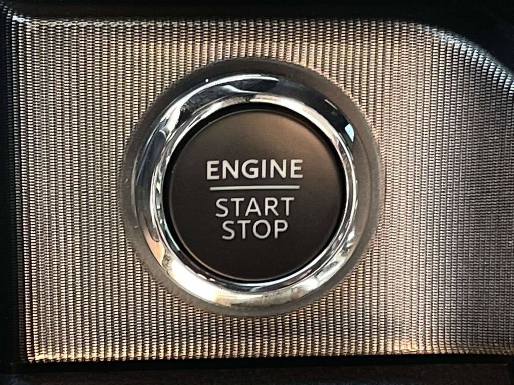 Certified 2024 Ford F250 Platinum AWD/4WD image 26
