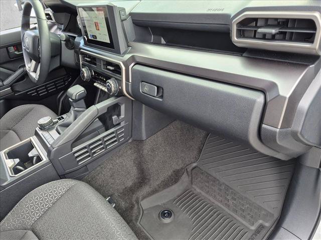 Used 2025 Toyota 4Runner SR5 AWD/4WD image 20