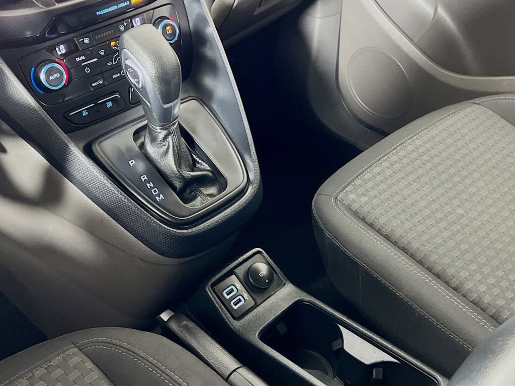 Certified 2021 Ford Transit Connect XLT FWD image 21