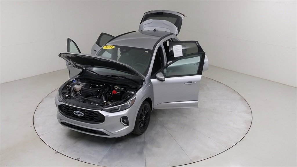 Certified 2023 Ford Escape ST-Line Elite image 43