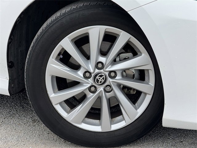 Used 2023 Toyota Camry LE image 30