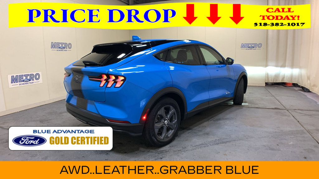 Certified 2022 Ford Mustang Mach-E Select AWD/4WD image 3