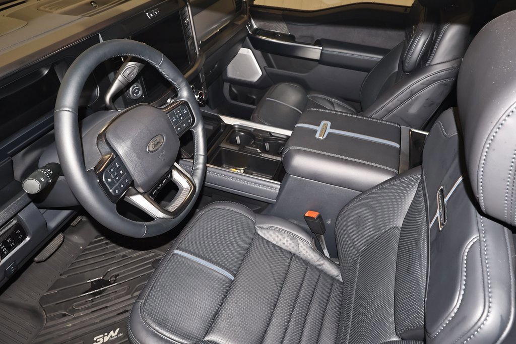 Certified 2025 Ford F450 Platinum w/ FX4 Off-Road Package image 37