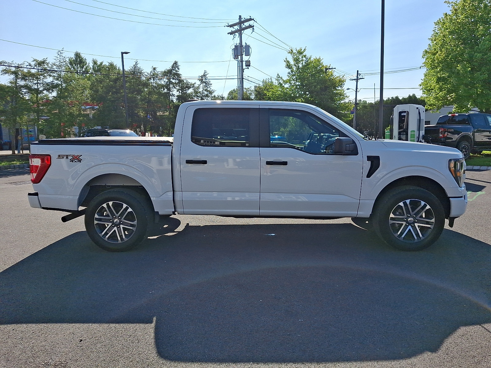 Certified 2023 Ford F150 XL w/ STX Appearance Package AWD/4WD image 4