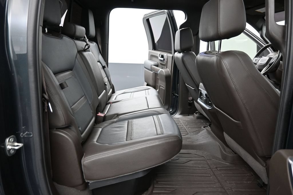 Used 2022 GMC Sierra 2500 Denali w/ Technology Package AWD/4WD image 24