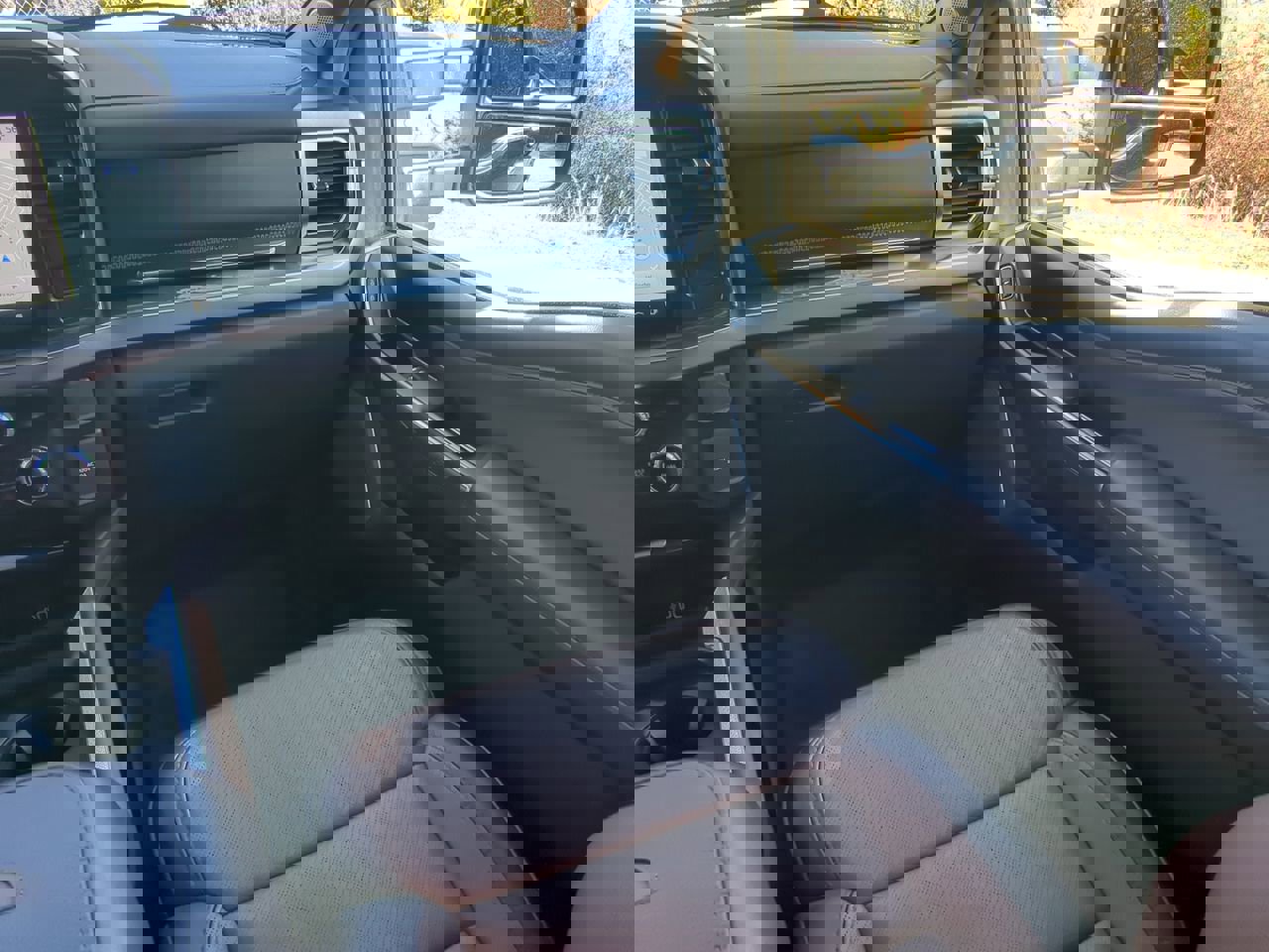 Certified 2024 Ford F350 King Ranch image 15