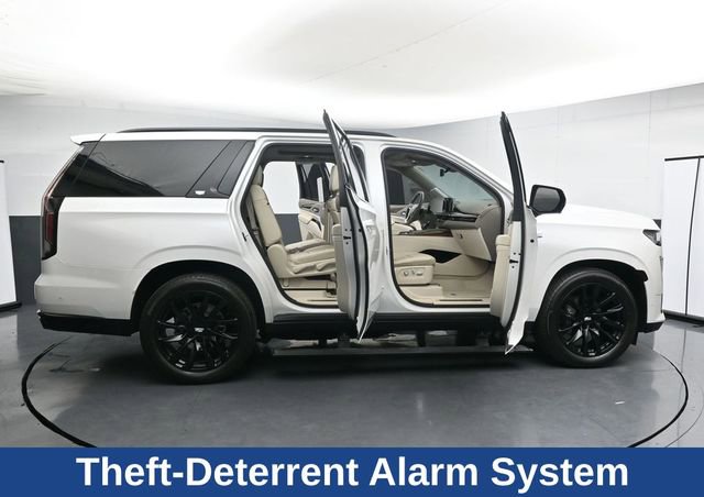 Used 2023 Cadillac Escalade Sport Platinum w/ LPO, ONYX Package AWD/4WD image 37