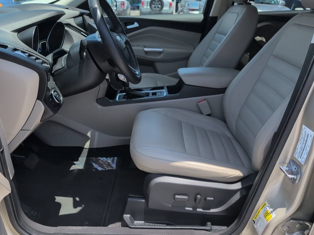 Certified 2018 Ford Escape SEL FWD image 8