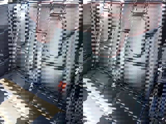 Certified 2022 Ford Explorer Platinum w/ Equipment Group 601A image 19