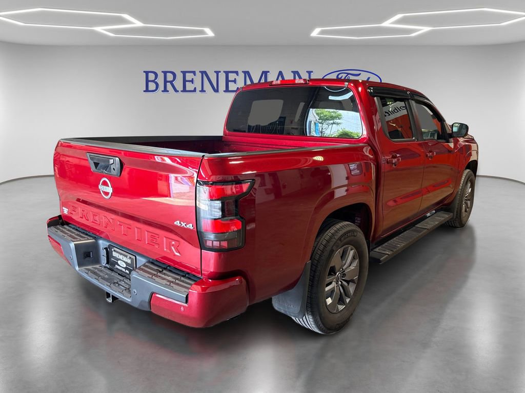 Used 2025 Nissan Frontier SV AWD/4WD image 5