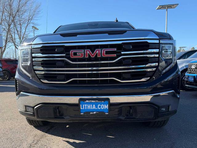 Used 2025 GMC Sierra 1500 SLT image 2