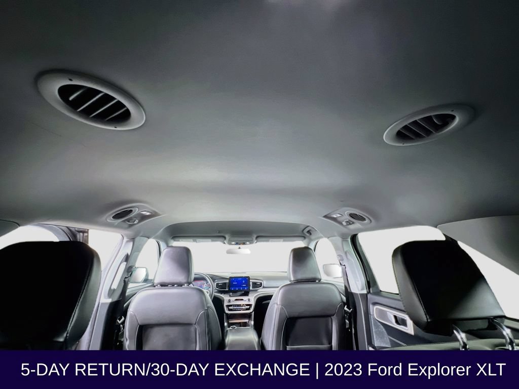 Certified 2023 Ford Explorer XLT w/ Equipment Group 202A AWD/4WD image 38