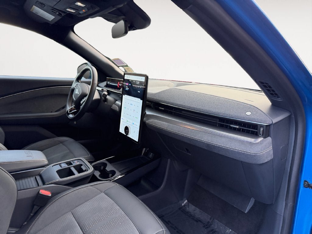Certified 2025 Ford Mustang Mach-E GT AWD/4WD image 27