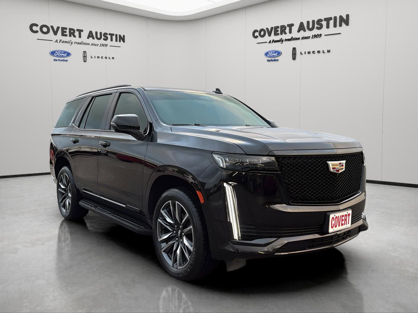 Used 2022 Cadillac Escalade Sport w/ Heavy-Duty Trailer Package image 7