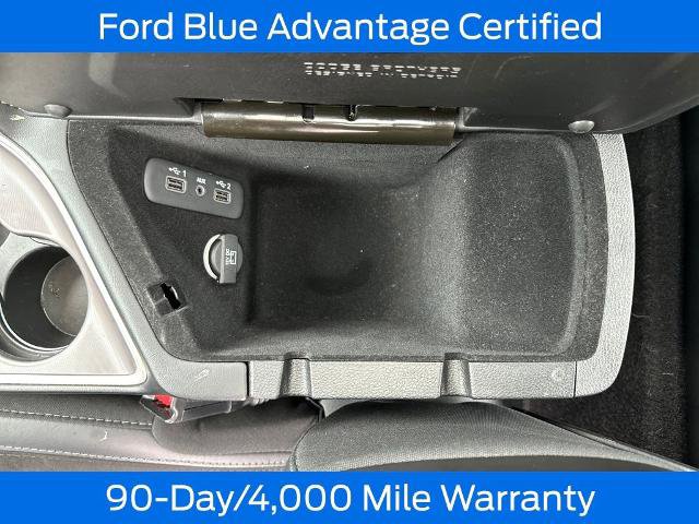 Used 2022 Dodge Challenger R/T Scat Pack w/ Dynamics Package RWD image 16