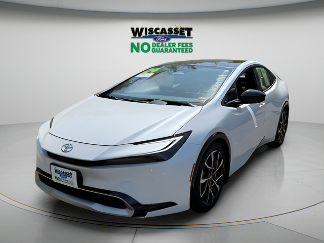 Used 2024 Toyota Prius Prime Premium w/ Advanced Technology Package FWD image 17