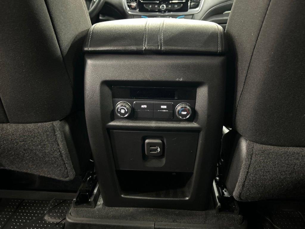 Used 2023 Chevrolet Traverse LT w/ Midnight/Sport Edition AWD/4WD image 26