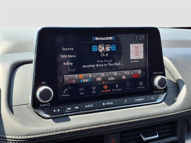 Used 2025 Nissan Rogue SV AWD/4WD image 6