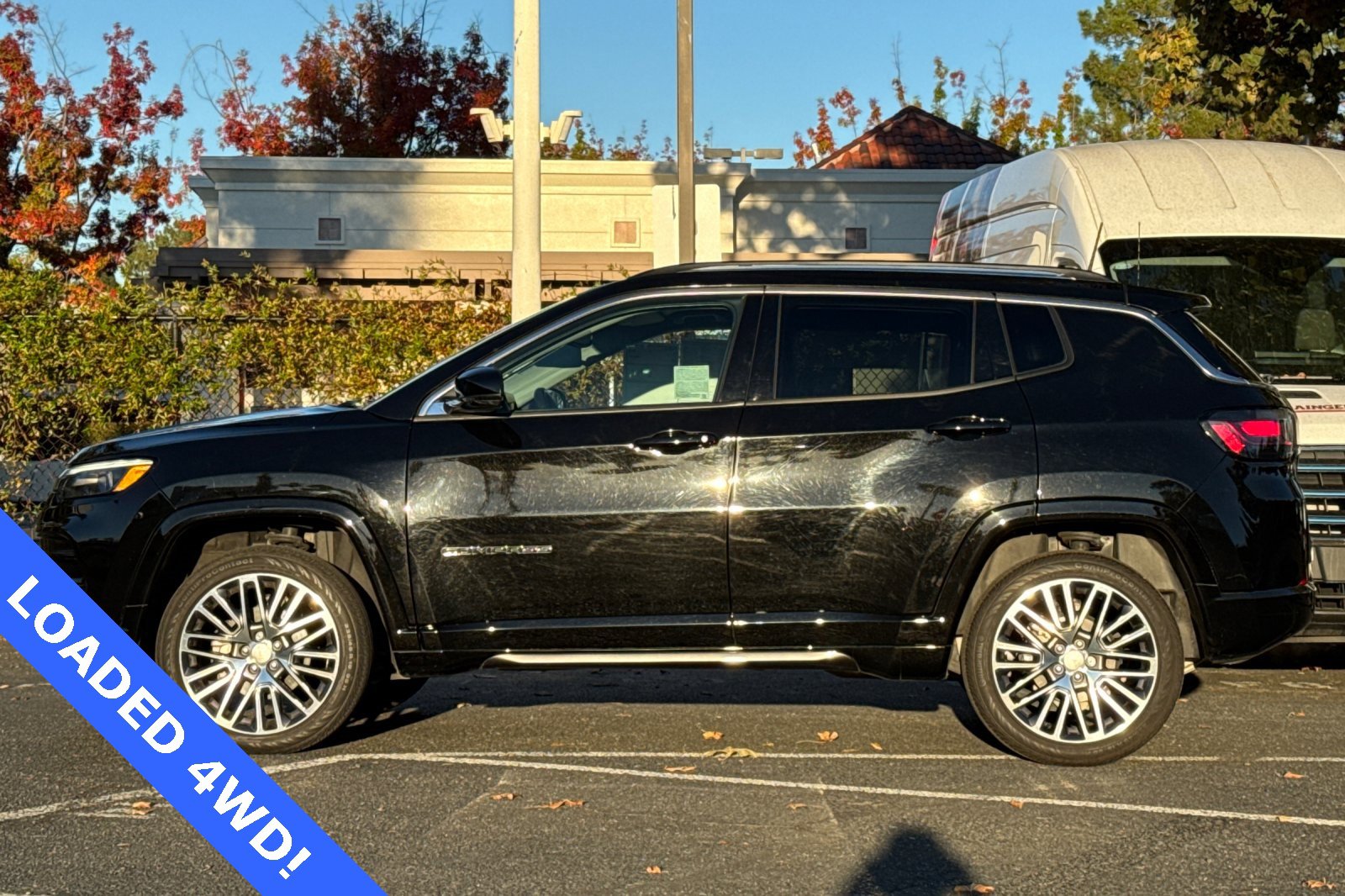 Used 2022 Jeep Compass Limited w/ Elite Group image 8