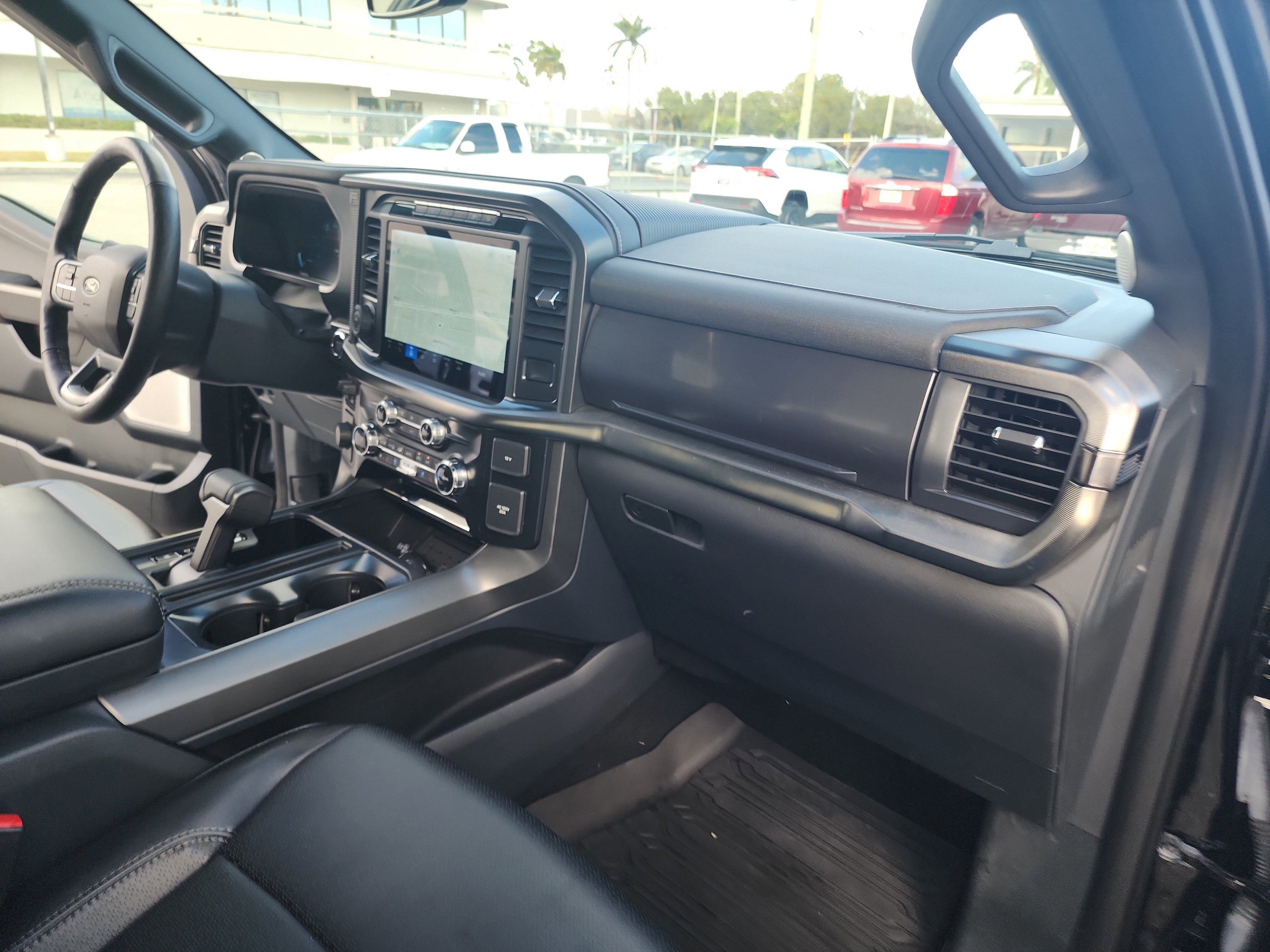 Certified 2024 Ford F150 Lariat w/ Equipment Group 502A High image 25