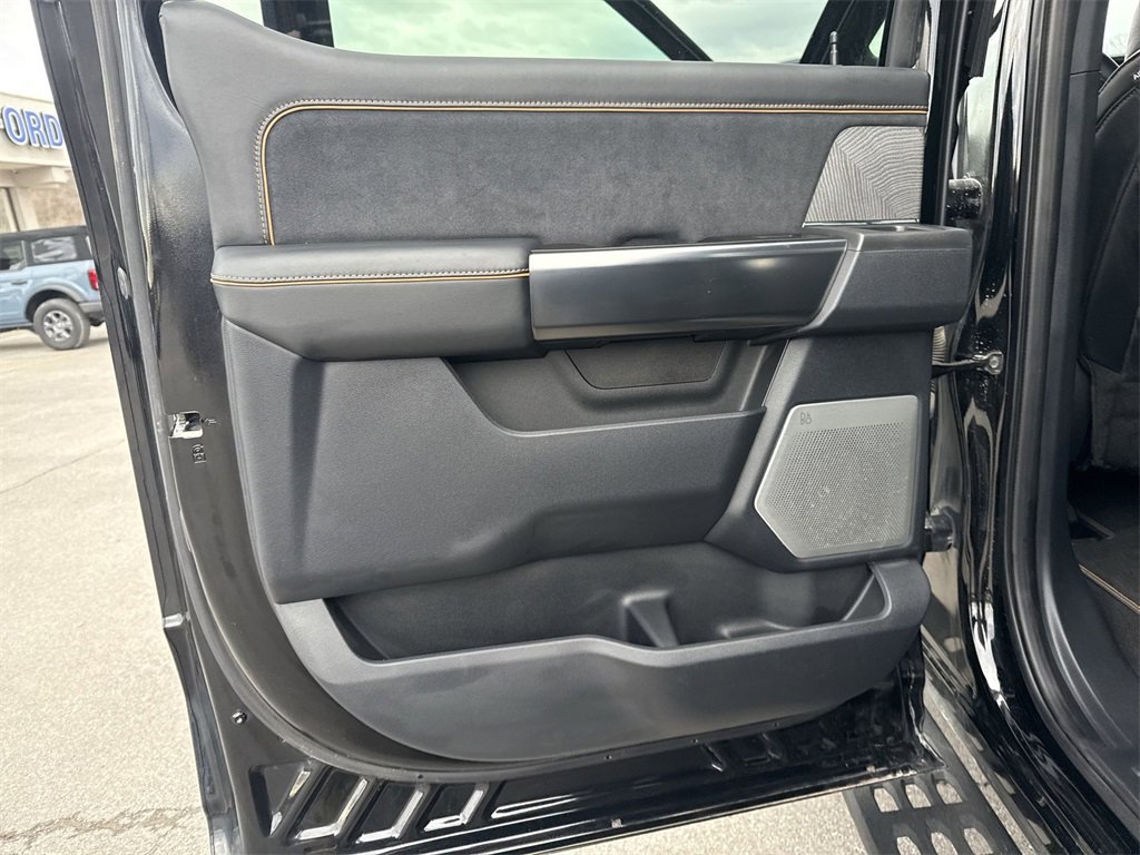 Certified 2024 Ford F350 Platinum w/ Tremor Off-Road Package image 26