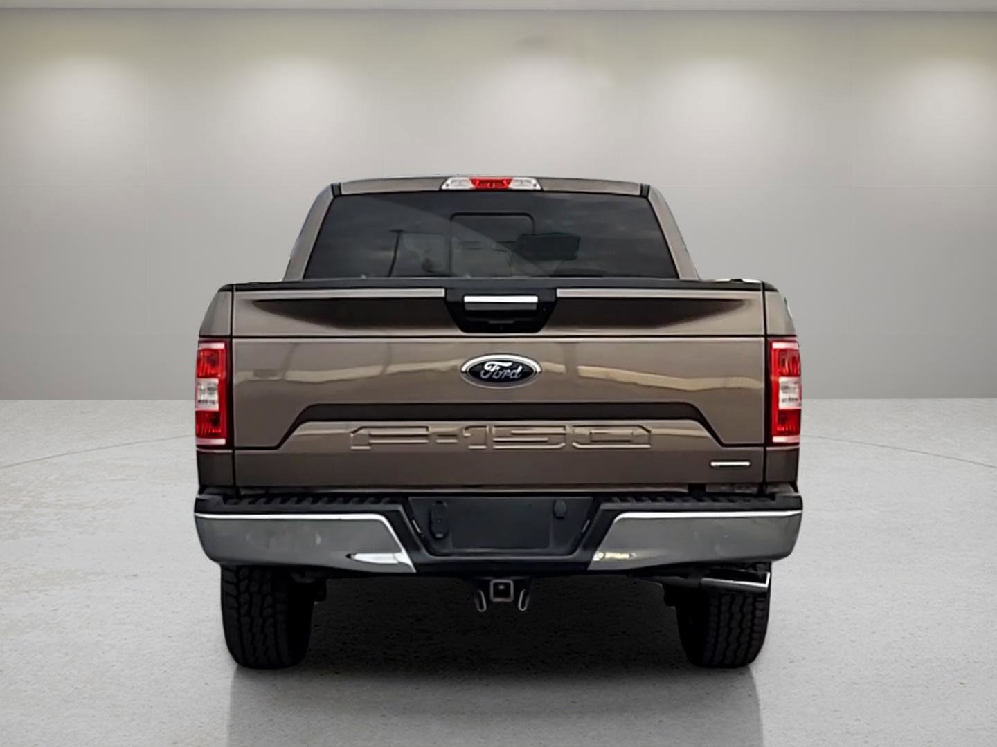 Certified 2019 Ford F150 XLT w/ Equipment Group 302A Luxury image 4