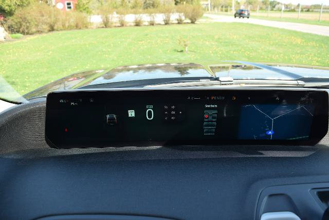 Certified 2025 Ford Expedition Active AWD/4WD image 18