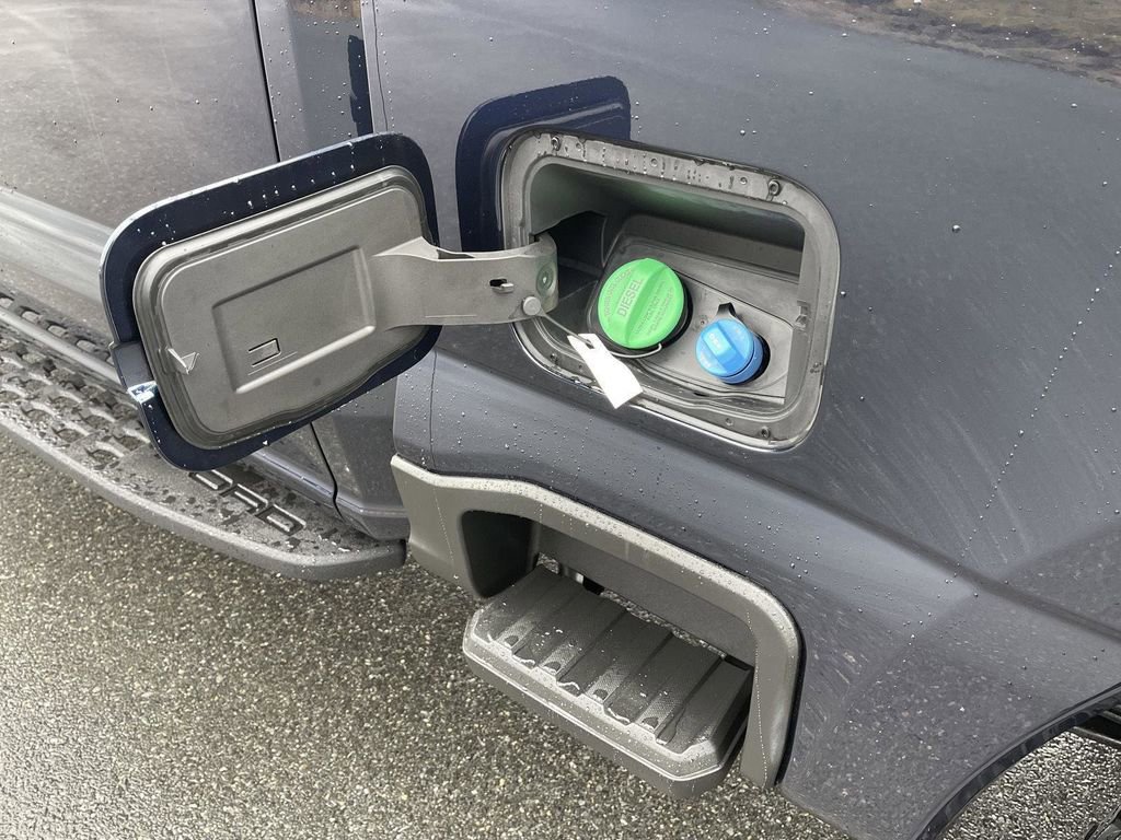 Certified 2024 Ford F250 Lariat w/ Lariat Ultimate Package image 9