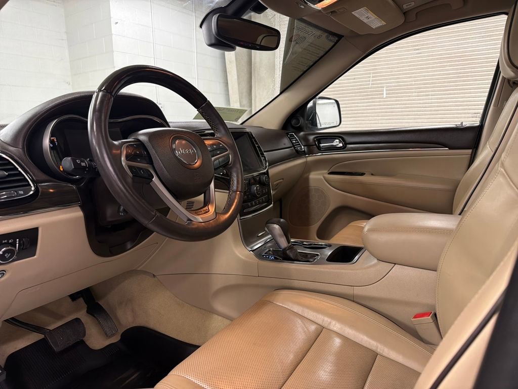 Used 2021 Jeep Grand Cherokee Overland image 11