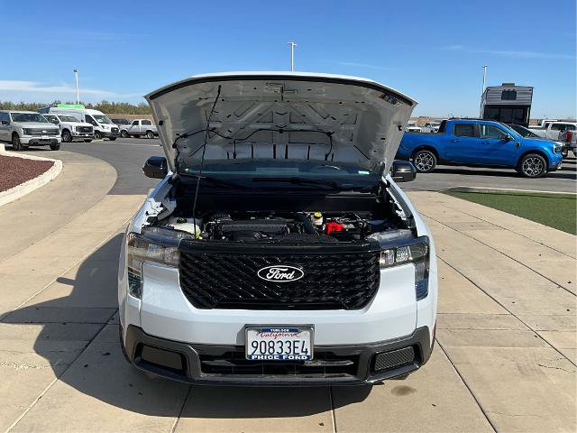 Certified 2025 Ford Maverick XLT w/ XLT Luxury Package AWD/4WD image 11