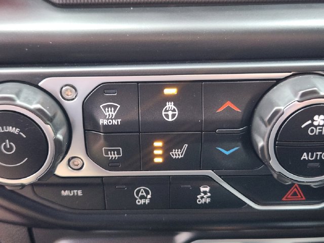 Used 2020 Jeep Wrangler Unlimited Rubicon AWD/4WD image 24