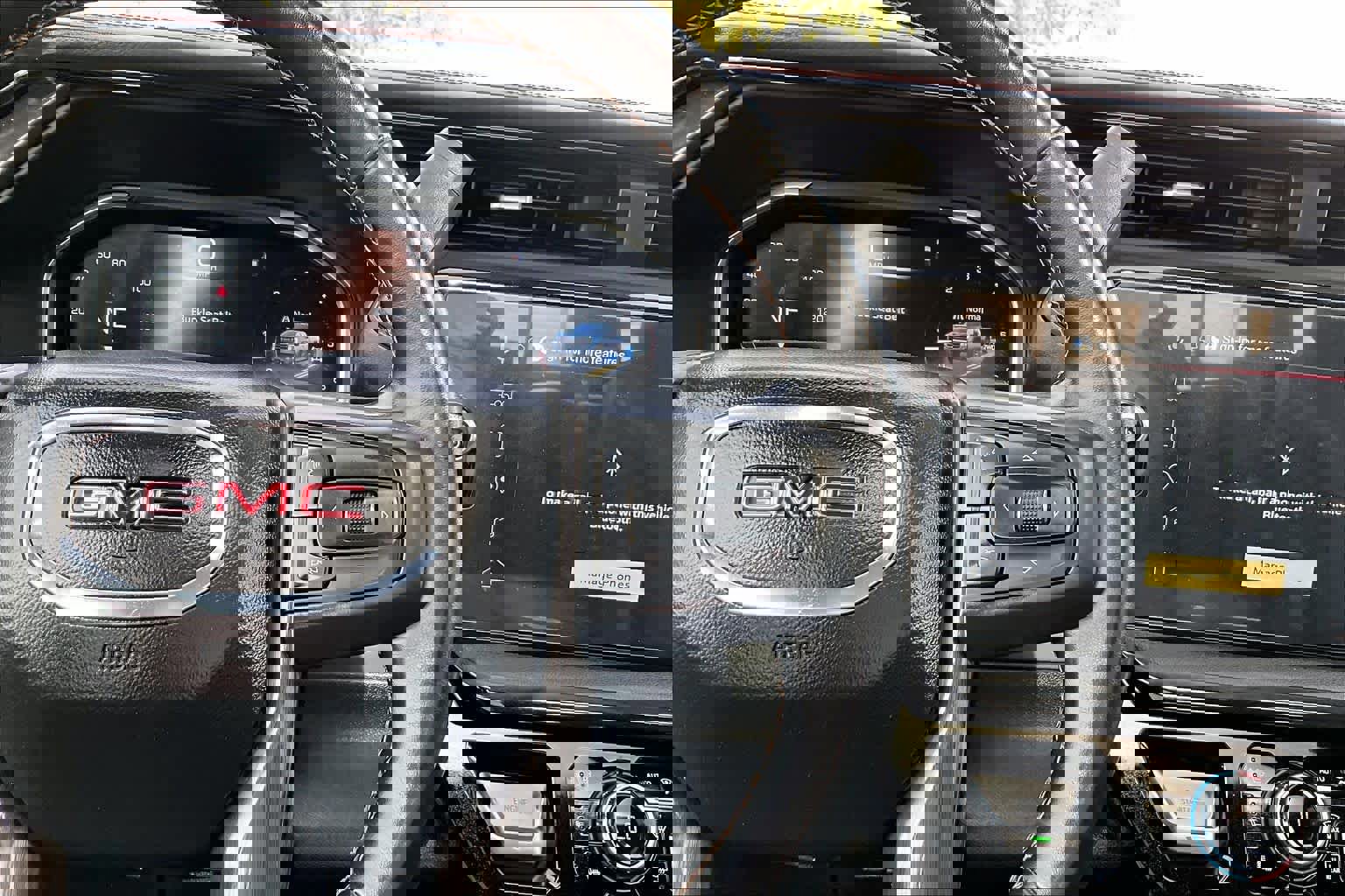 Used 2025 GMC Sierra 2500 AT4 w/ AT4 Premium Plus Package image 25