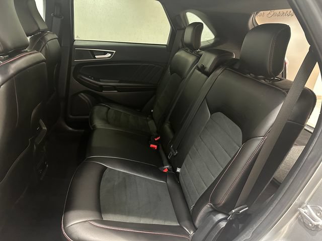 Certified 2021 Ford Edge ST-Line AWD/4WD image 18