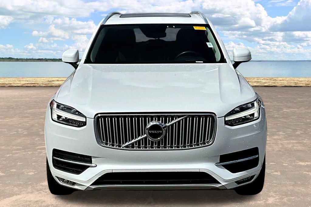 Used 2019 Volvo XC90 T6 Inscription w/ Protection Package AWD/4WD image 4
