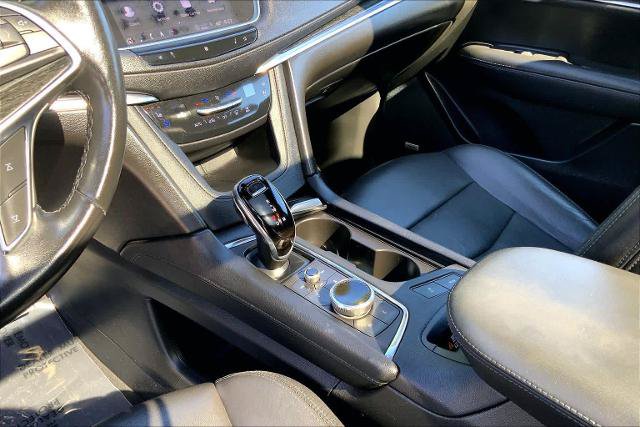 Used 2021 Cadillac XT5 Premium Luxury AWD/4WD image 17