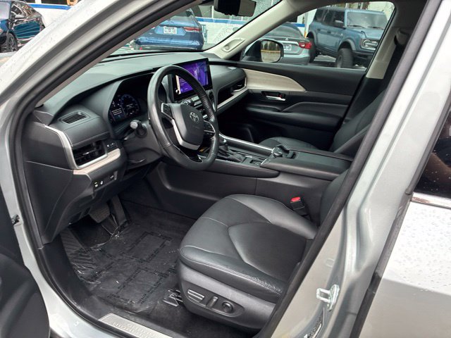 Used 2024 Toyota Grand Highlander AWD image 76