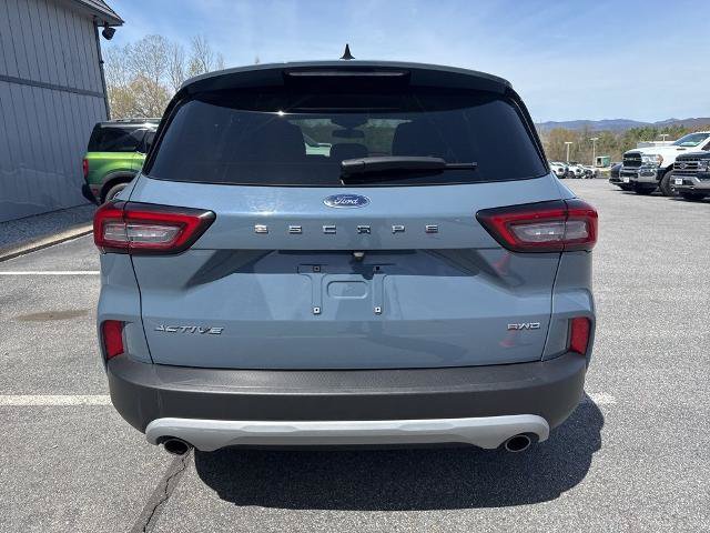 Certified 2024 Ford Escape Active AWD/4WD image 4